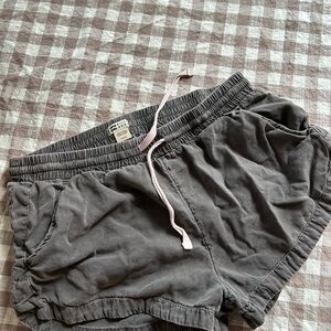 Billabong shorts